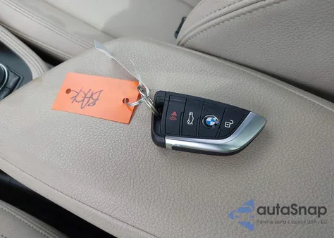 2019 BMW X1 Sdrive28I из США, поврежденный, VIN WBXHU7C53K5L10126